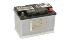 Батарея акумуляторна 61АН/330А (000915105DE)