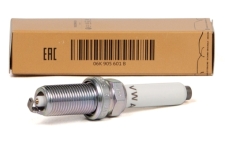 Свiчка запалювання (06K905601B)