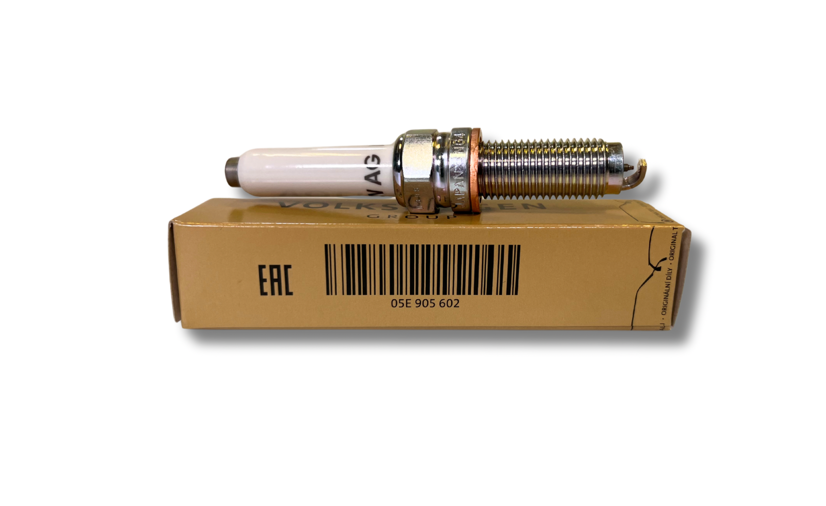 Свеча зажигания (05E905602) 2