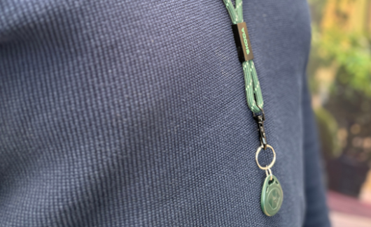 Шнурок для бейджа Škoda emerald (000087610AL549) 3