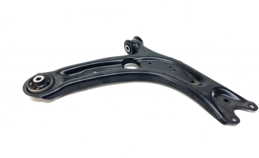 Рычаг подвески (3Q0407152P) 1