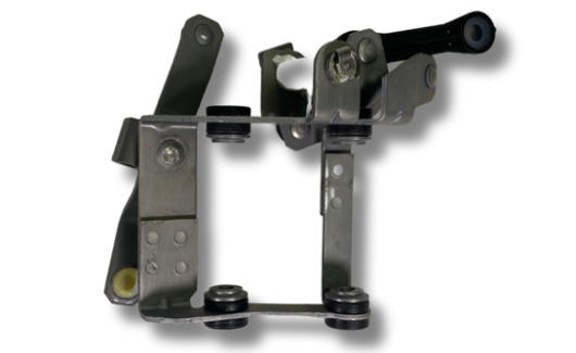 Кронштейн тяги рычага (1J0711729F) 2